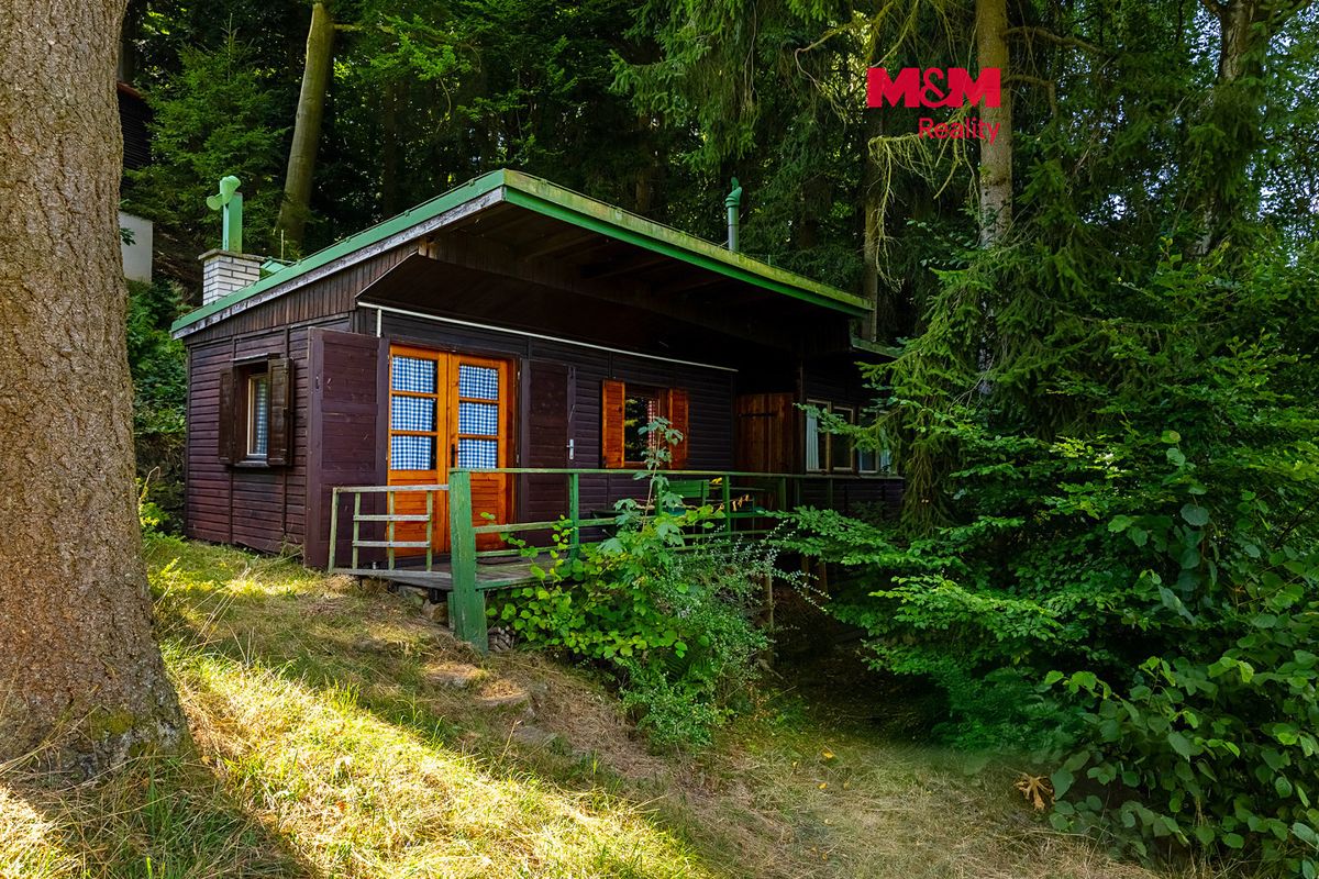 Prodej chaty 37 m², pozemek 44 m²